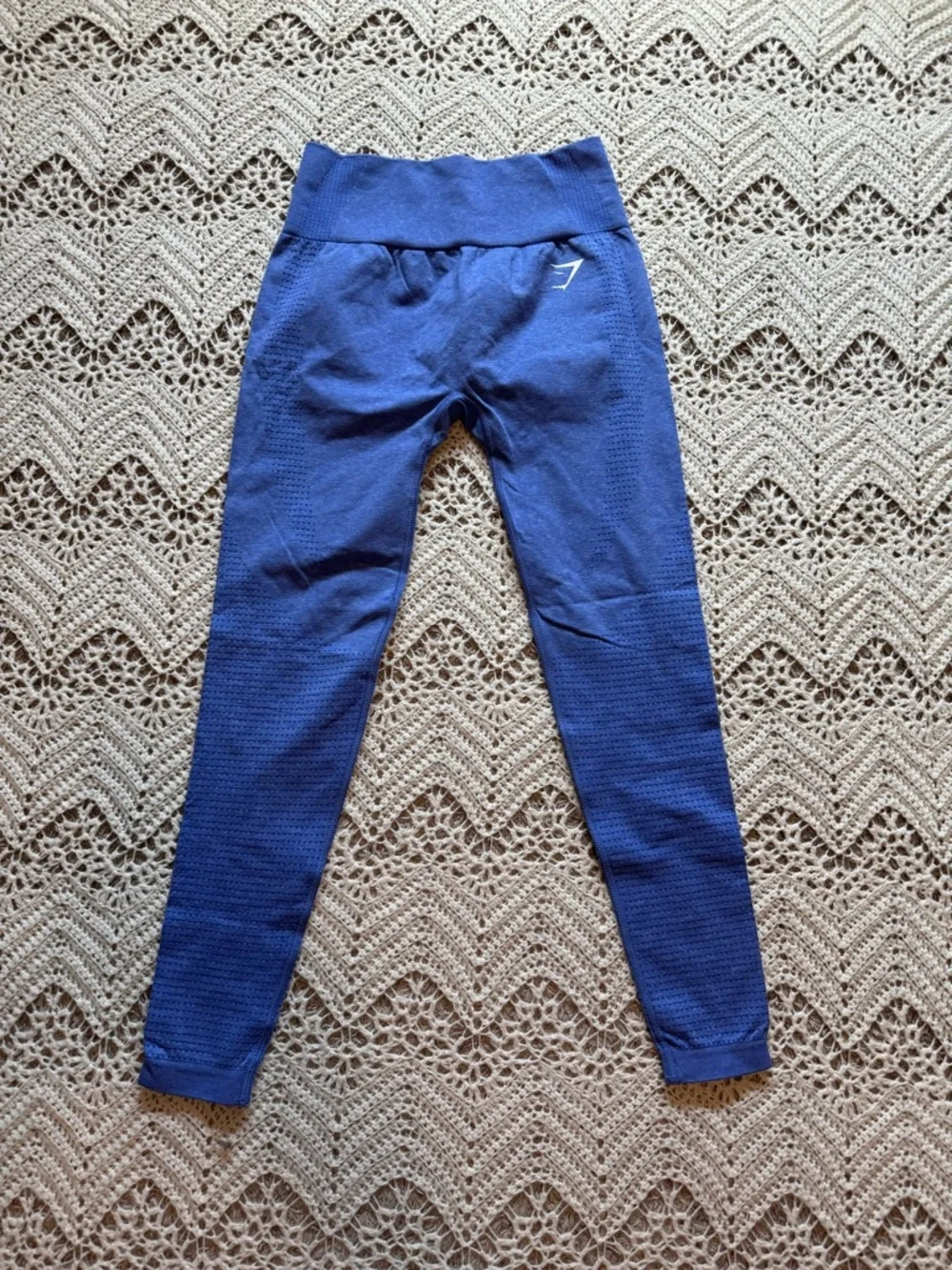 Gymshark Matching Workout Set Blue Crop Top and Leggings Size Medium Compression